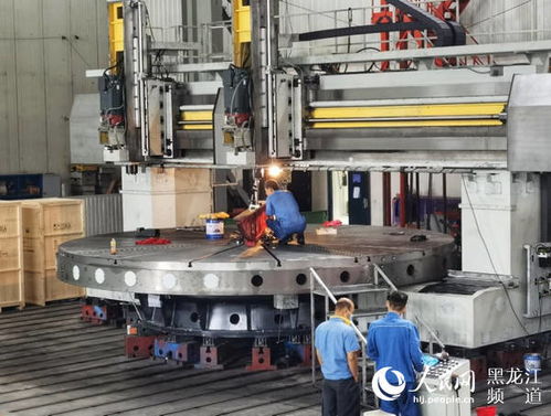 齊重?cái)?shù)控 推動(dòng) 產(chǎn)學(xué)研 深度融合 科技創(chuàng)新引領(lǐng)企業(yè)發(fā)展