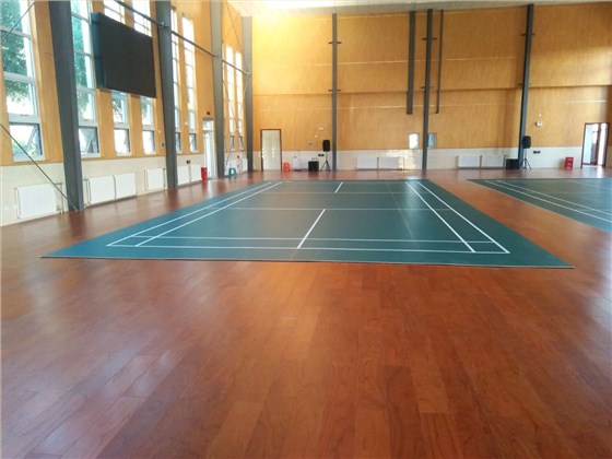 祝賀肅寧某車輛維修分公司羽毛球場地完美竣工!|客戶案例 - pvc地板,塑膠地板,PVC運(yùn)動地膠,,拼裝地板,中潤致遠(yuǎn)400-969-3022