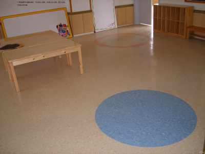 新聞 和龍市辦公室地膠 塑膠地板